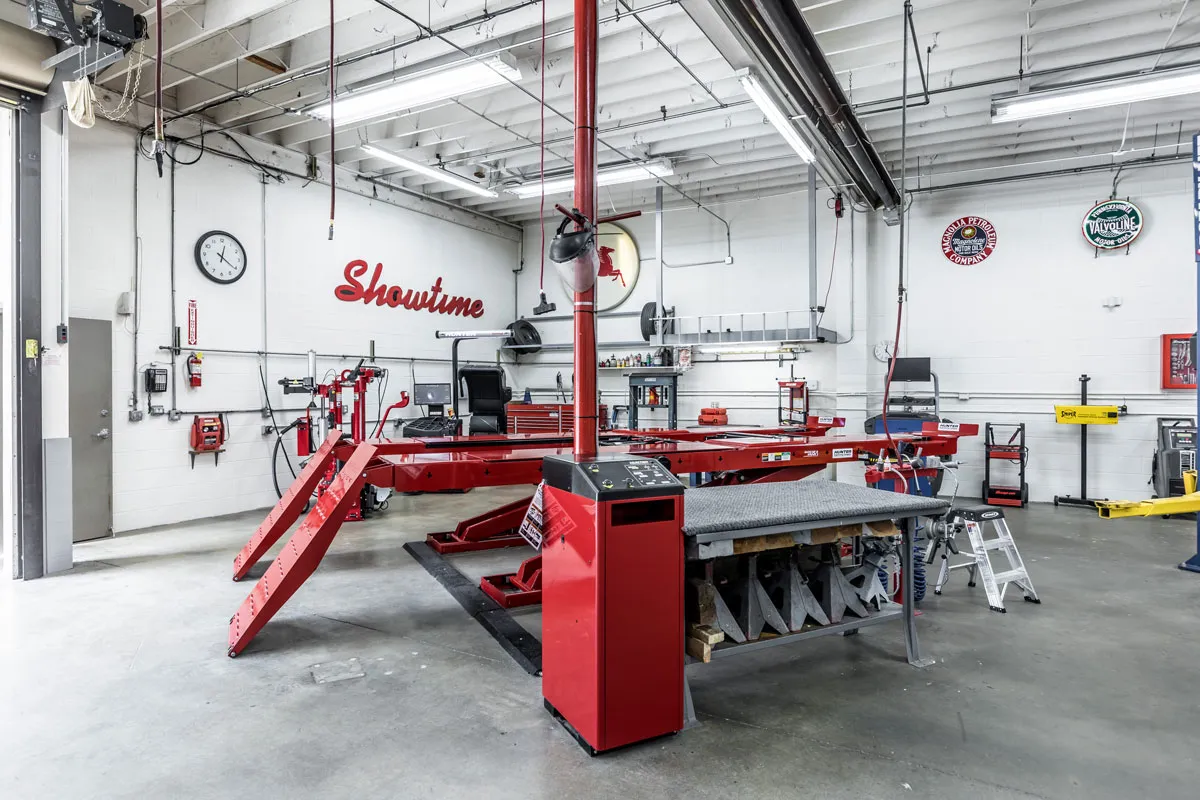 Hunter RX10 scissor alignment lift